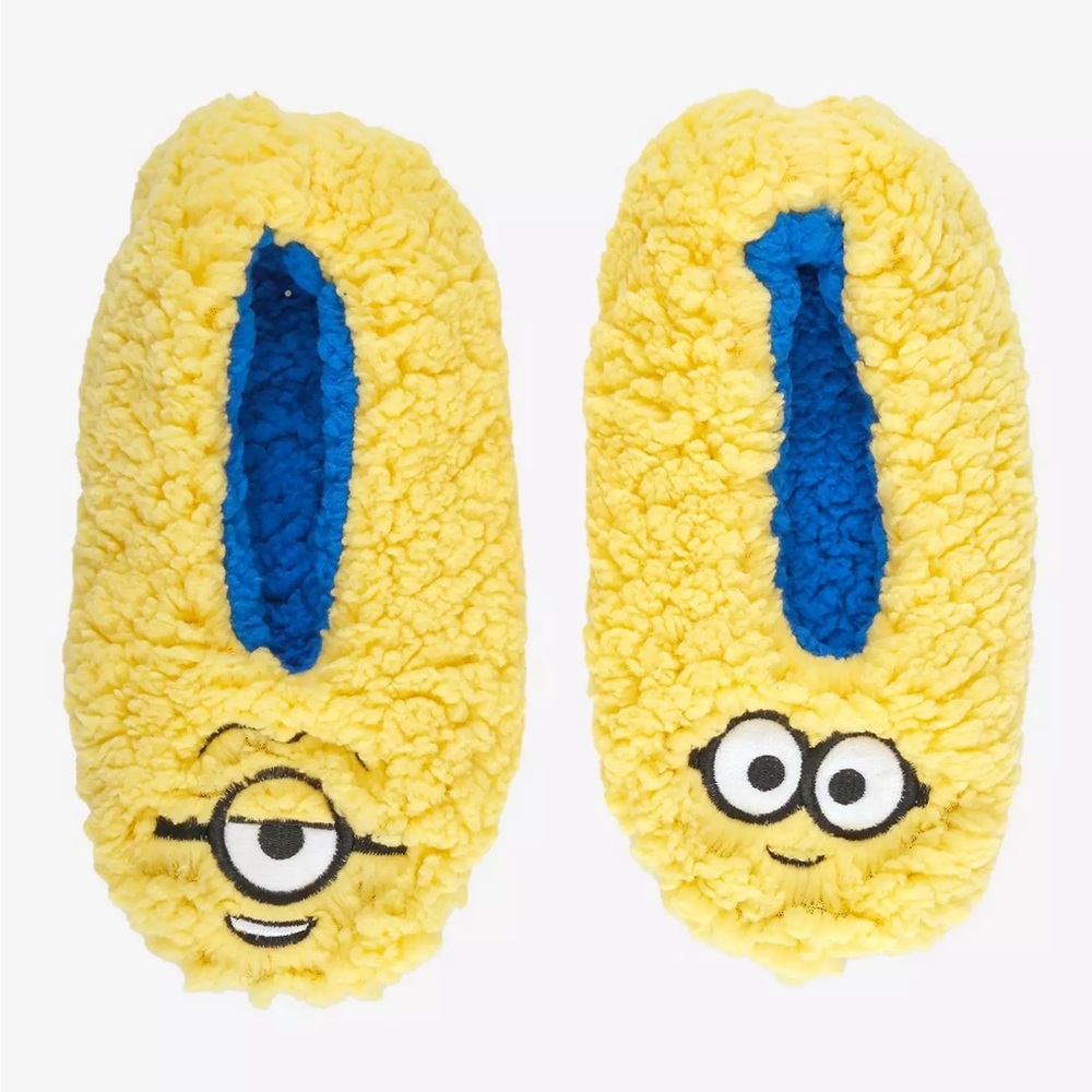 Despicable Me Minions Faces Cozy Slippers